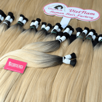 Alternative view of Bulk Hair Ombre Blonde Color Double Platinum