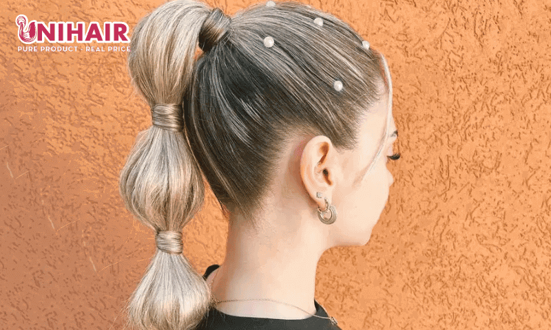 High Ponytail Vs Low Ponytail: 8 Best Tips For Extension Lovers 3 high-ponytail-vs-low-ponytail