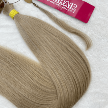 Alternative view of Straight Bulk Hair Extensions #18A Color