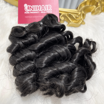 Alternative view of Double Drawn Curly Remy Weft Hair