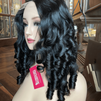 natural black color 4x4 lace closure wigs bouncy curly human hair