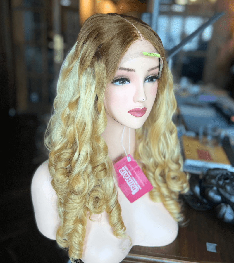Ombre Blonde Color 5x5 Lace Closure Wigs Bouncy Curly Human Hair